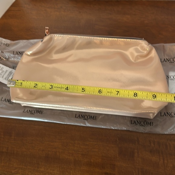 Lancôme Paris Makeup Bag - Picture 9 of 10